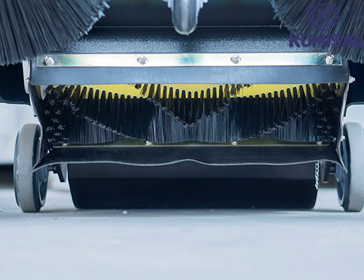 xe-quet-rac-kumisai-kms-690-avt-4